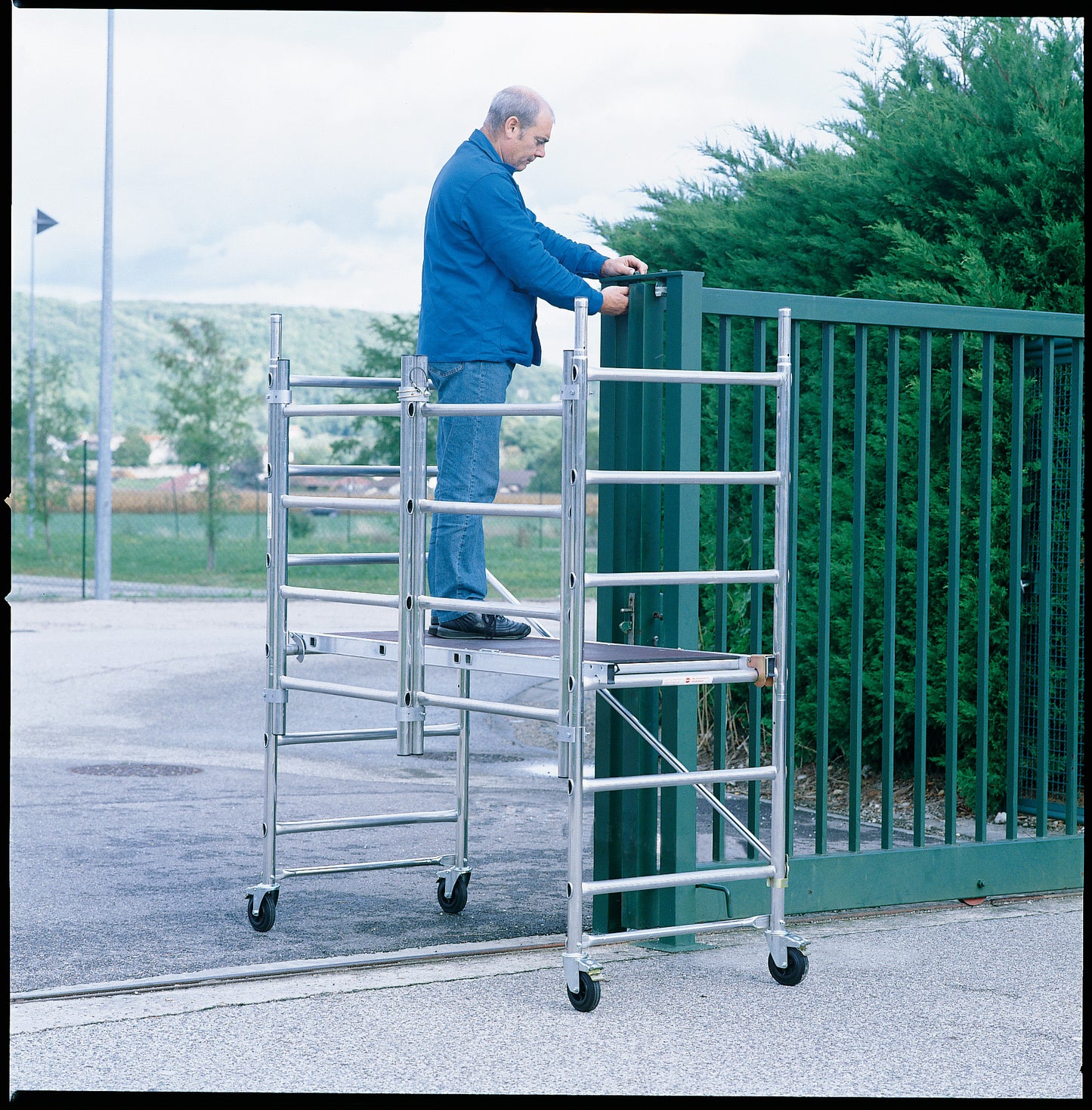 Tubesca Speedy Folding Scaffolding Tower